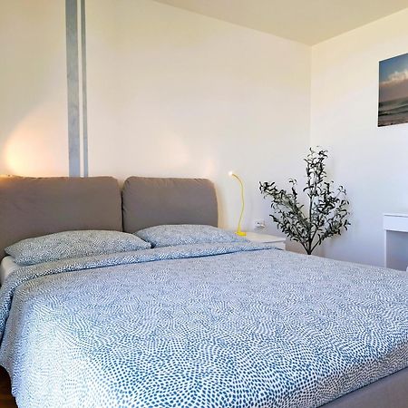 Apartment With A View Rovinj Ngoại thất bức ảnh